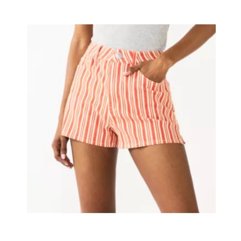 SO Red Stripe High Rise High Waisted Jean Shorts Size 3 Inseam 2.5 in